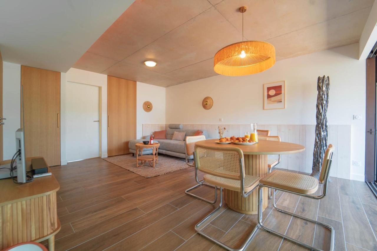 Villa Ananda - Chandra - Un Havre De Paix Entre Mer Et Etangs Карнон-Плаж Экстерьер фото