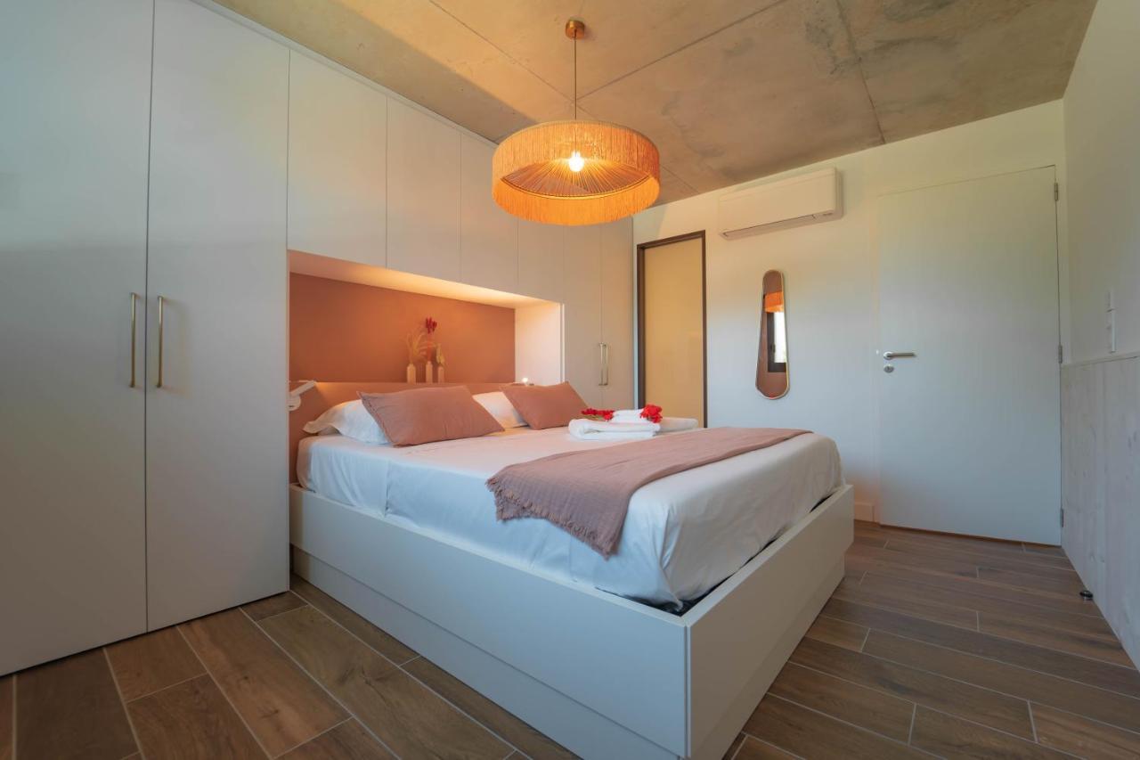 Villa Ananda - Chandra - Un Havre De Paix Entre Mer Et Etangs Карнон-Плаж Экстерьер фото